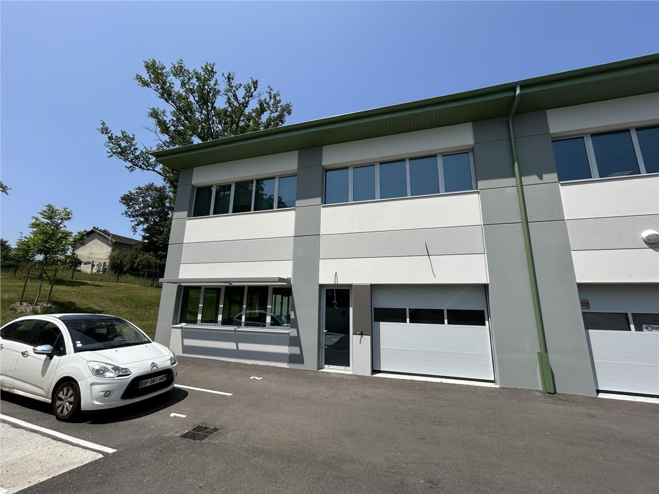 CBRE vous propose un immeuble neuf mixte au sein 