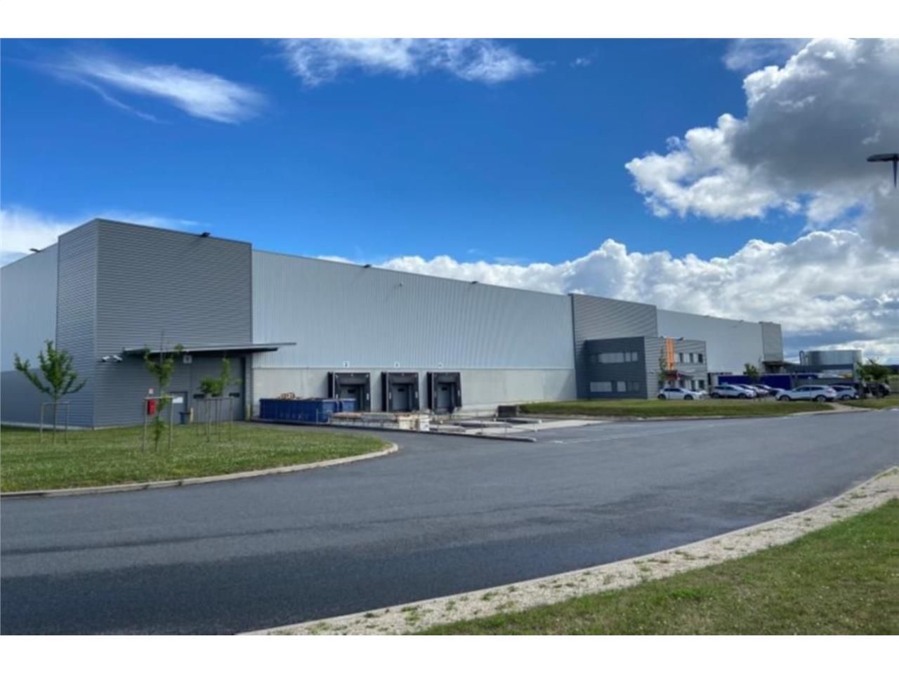 Sur l'axe Nord Sud, entre Paris et Lyon, au sein 