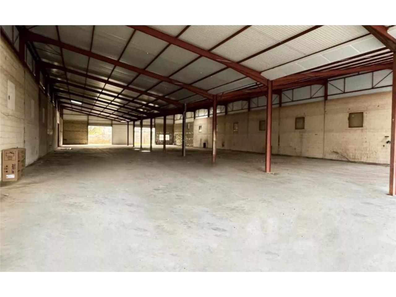 Au nord de Lyon, à proximité de Villefranche sur 