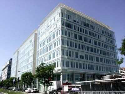 Immeuble de bon standing situé sur un axe passant