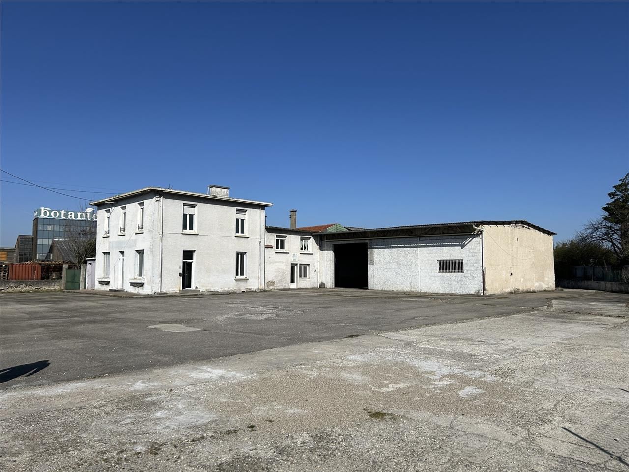 Votre agence CBRE spécialisée en immobilier d'ent