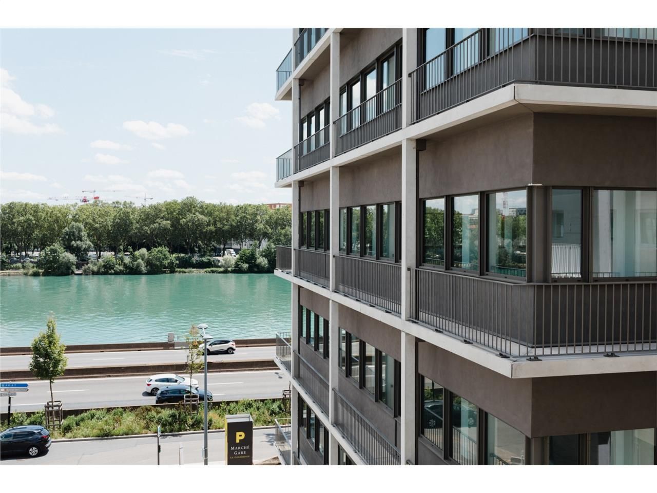 Au coeur du quartier d'affaires de Lyon Confluenc