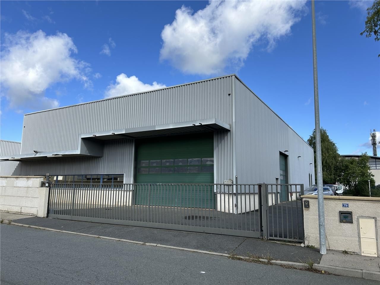 CBRE Lyon vous propose à la location un local d'a