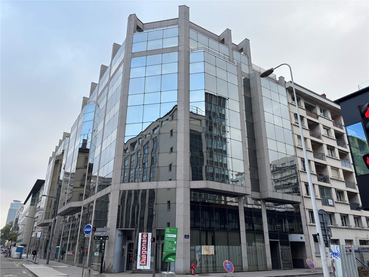 CBRE vous propose à la location ou à la vente des