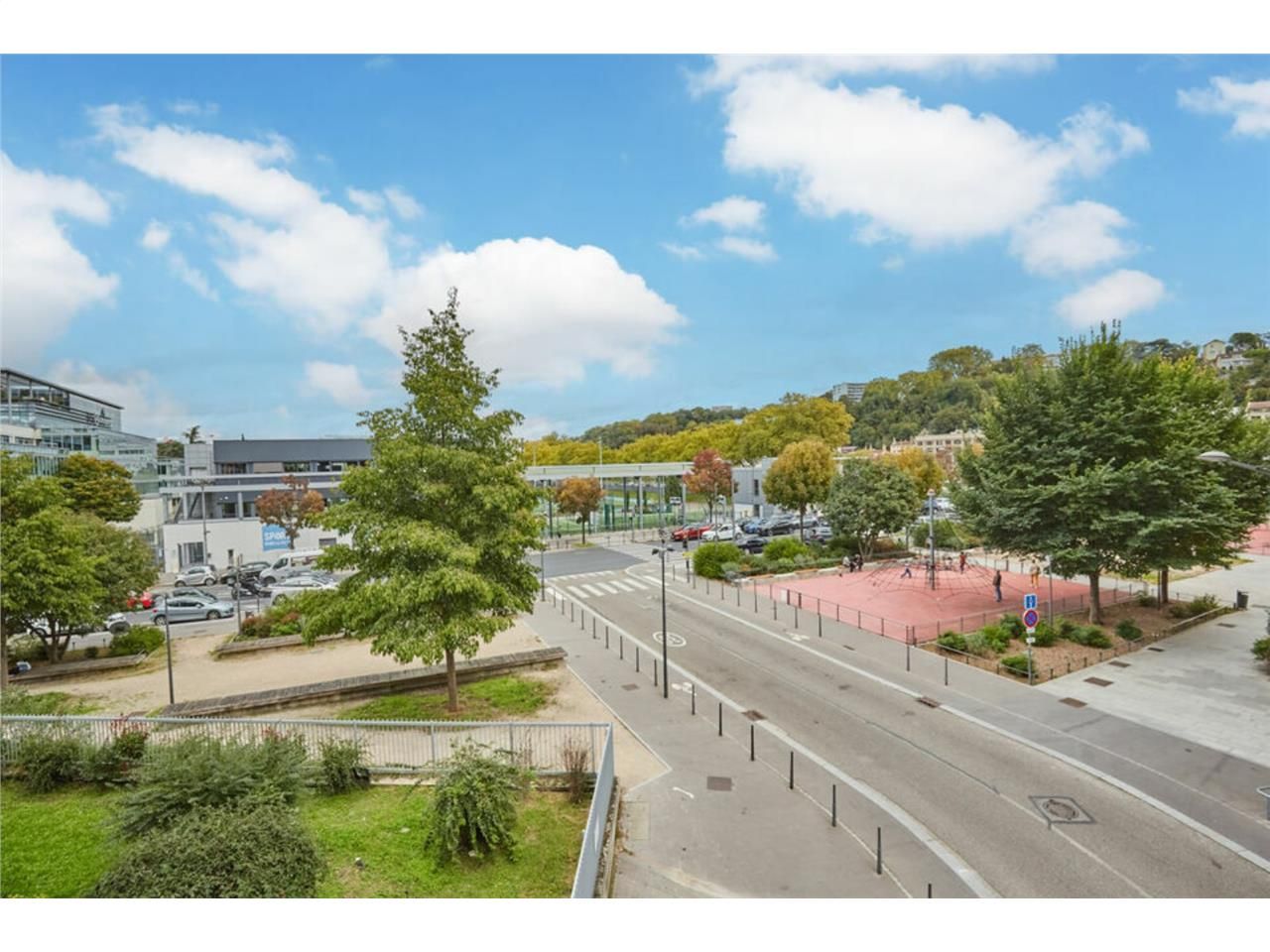 A louer , plateau de bureaux de 170 m² lumineux i