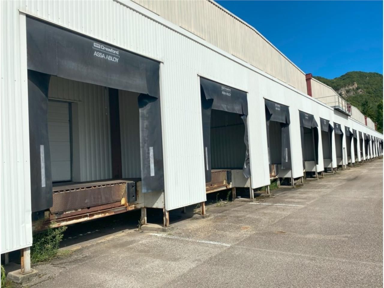 Au Nord-Est de Lyon, à 10 minutes du Parc Industr