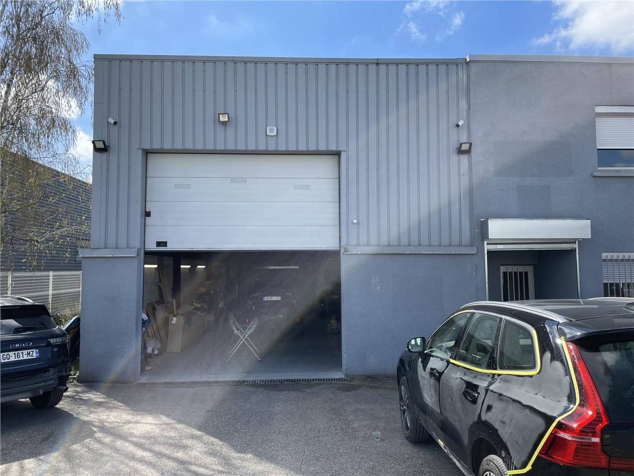 Vous recherchez un local d'activités à louer sur