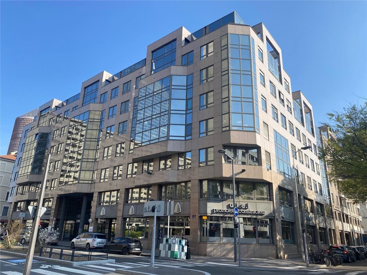 A louer au coeur de la Part-Dieu, dans un immeubl