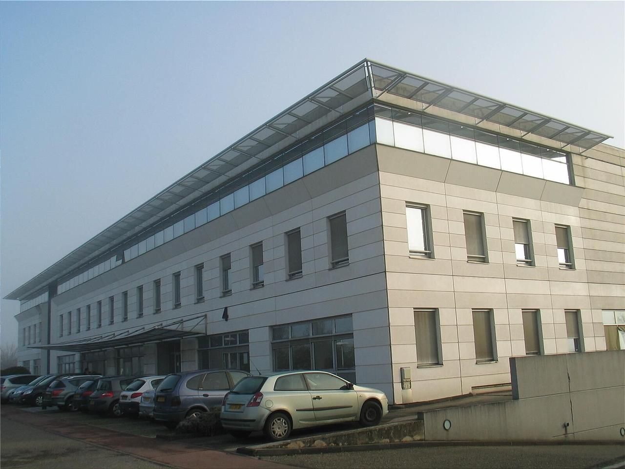 Bureaux à louer au coeur de l'Europarc du Chêne. 