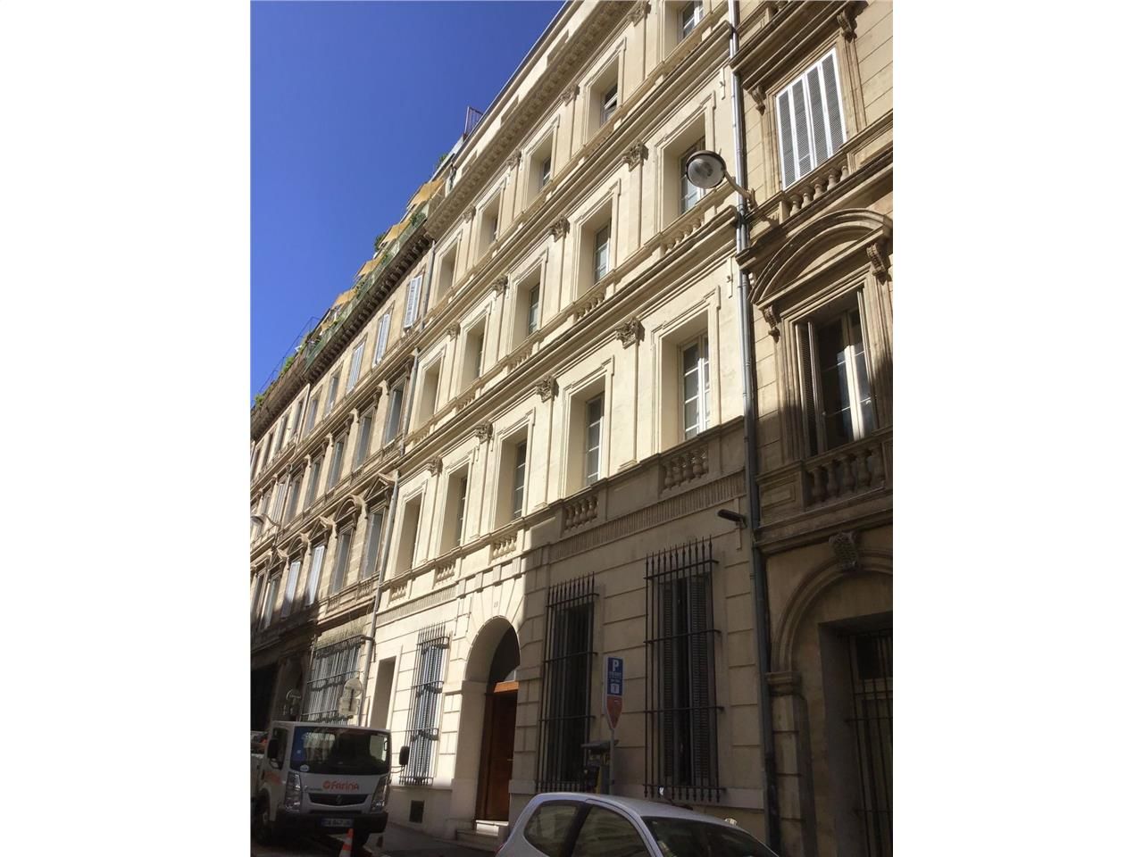 BUREAUX A LOUER - 13006 MARSEILLE - PREFECTURE/PA