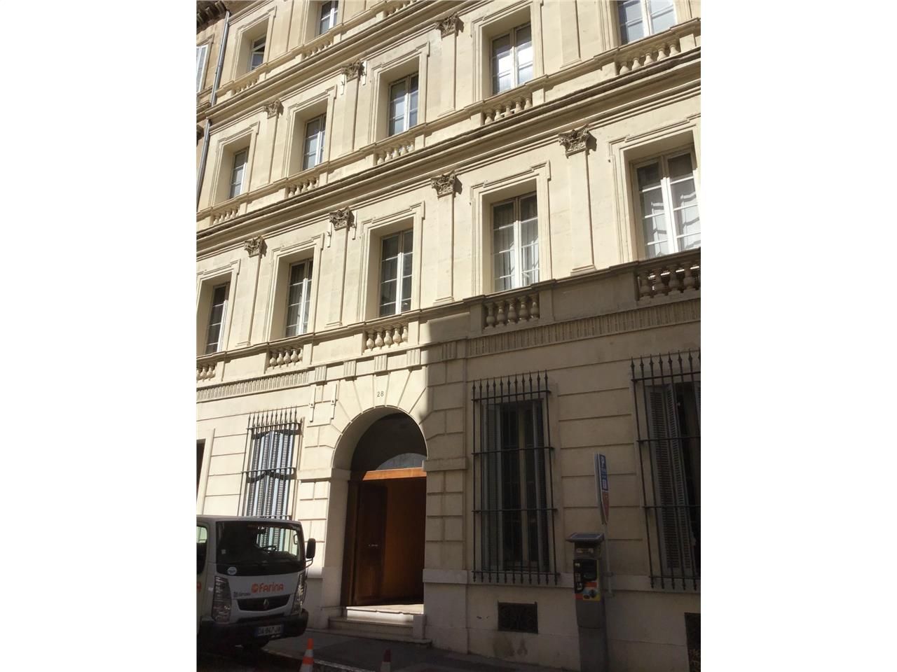 BUREAUX A LOUER - 13006 MARSEILLE - PREFECTURE/PA