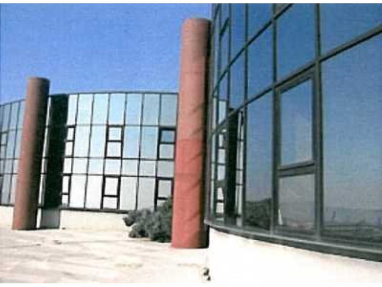 BUREAUX A LOUER - ARENC - 13002 MARSEILLE  : Très