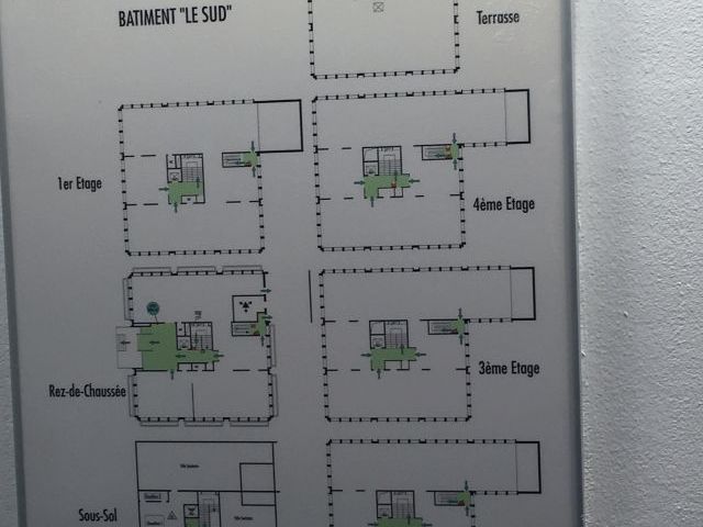 Location bureaux 267 m² divisibles à partir de 77 m²