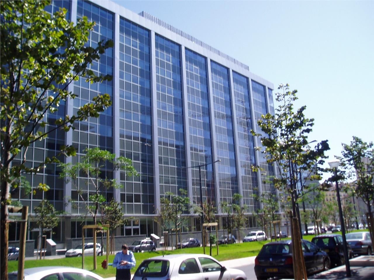 BUREAUX A LOUER - EUROMEDITERRANEE - TOTEM - 1300