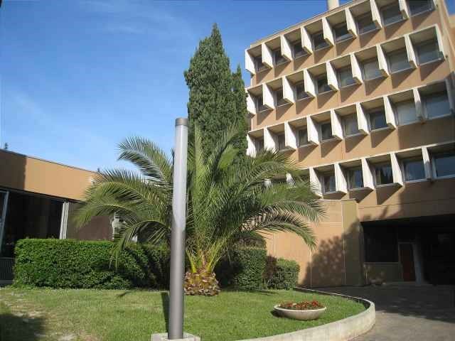 BUREAUX A LOUER - CENTRE ETOILE VALENTINE - 13011