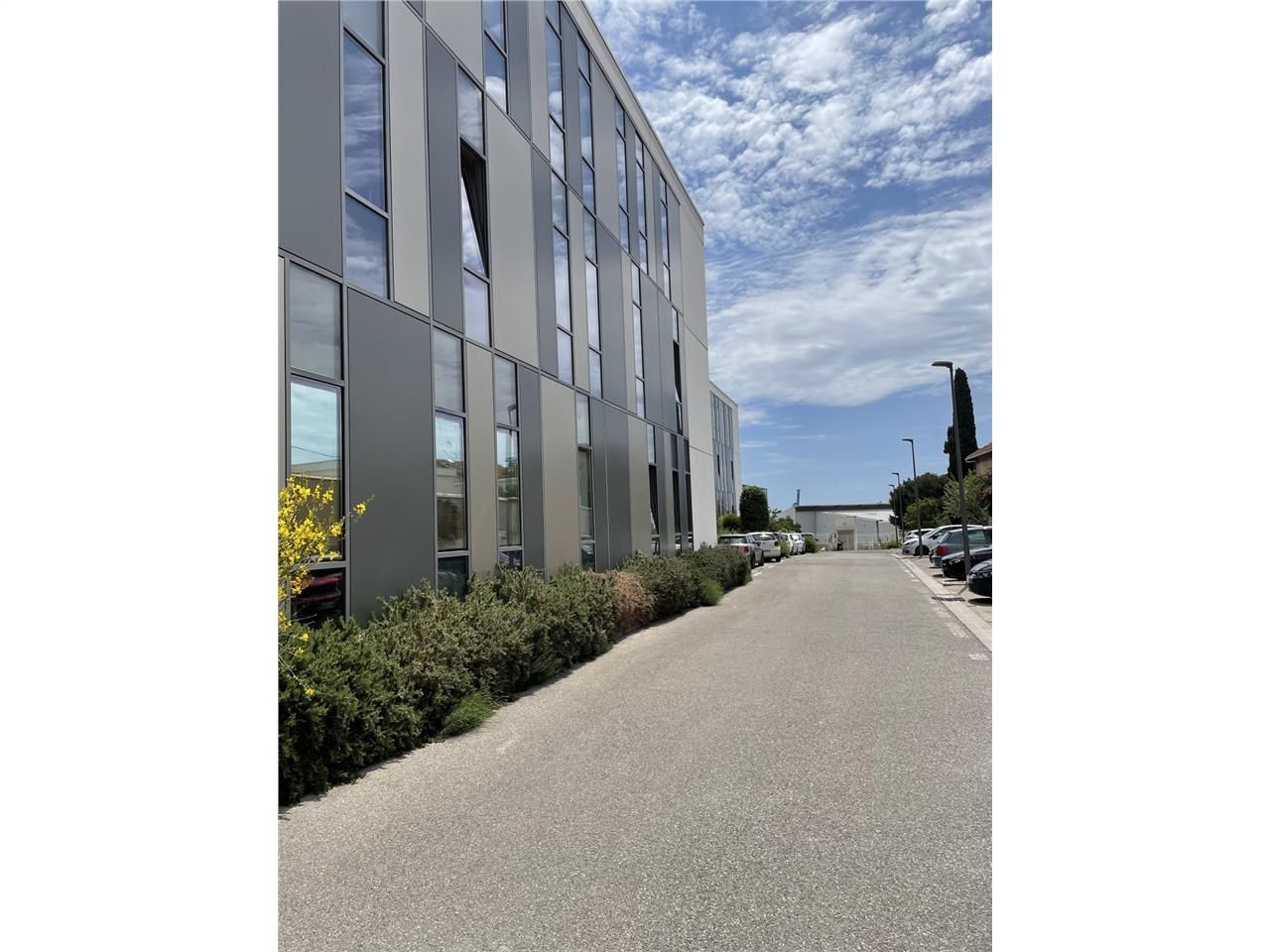 BUREAUX A LOUER OU A VENDRE - CAP SUD - 13016 MAR