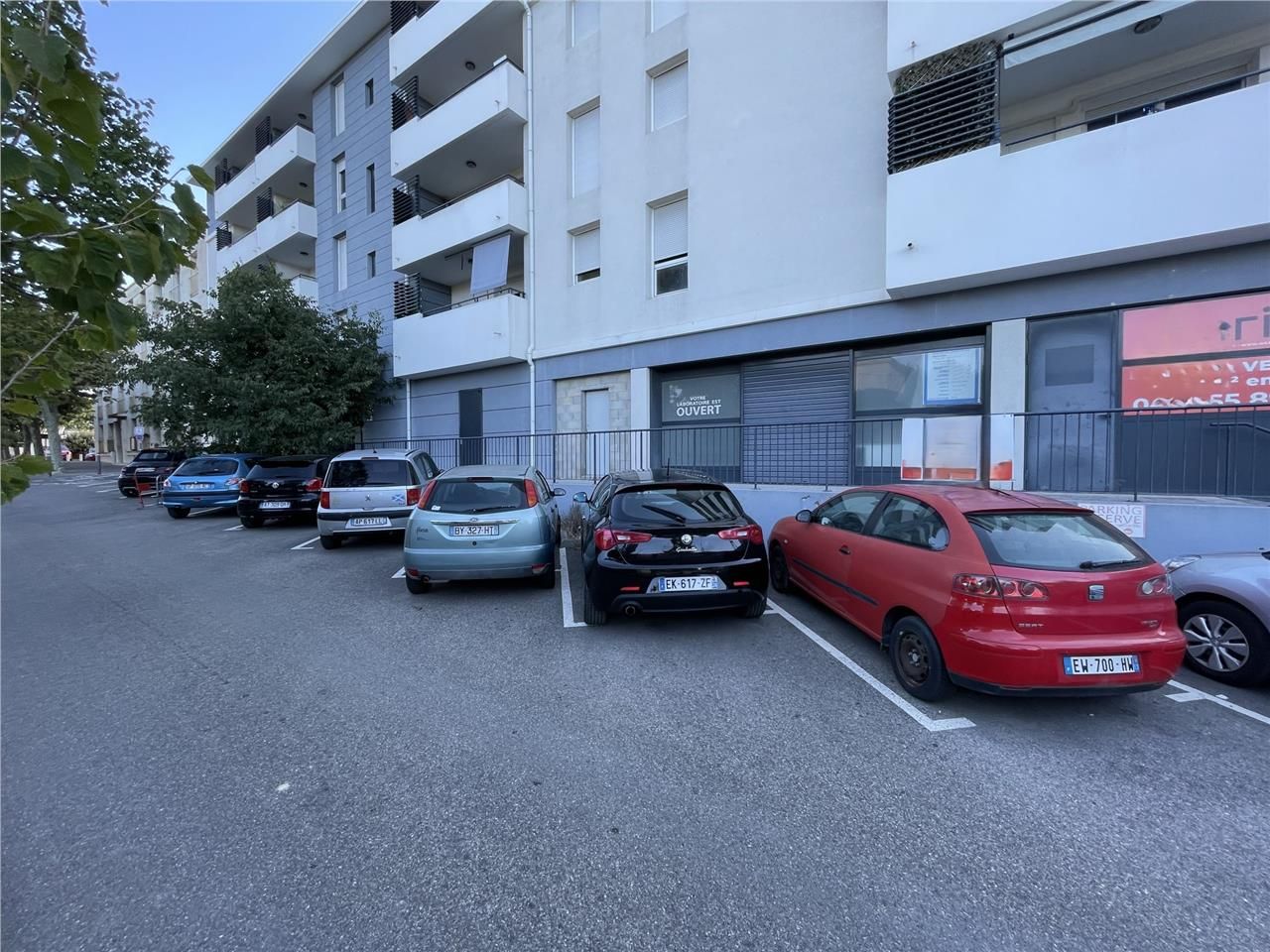 RARE SUR LE MARCHE - AUBAGNE - CBRE vous propose 