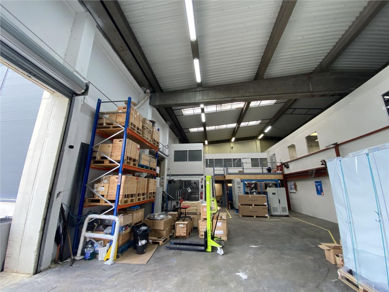 Au coeur de la zone industrielle des Arnavaux, un