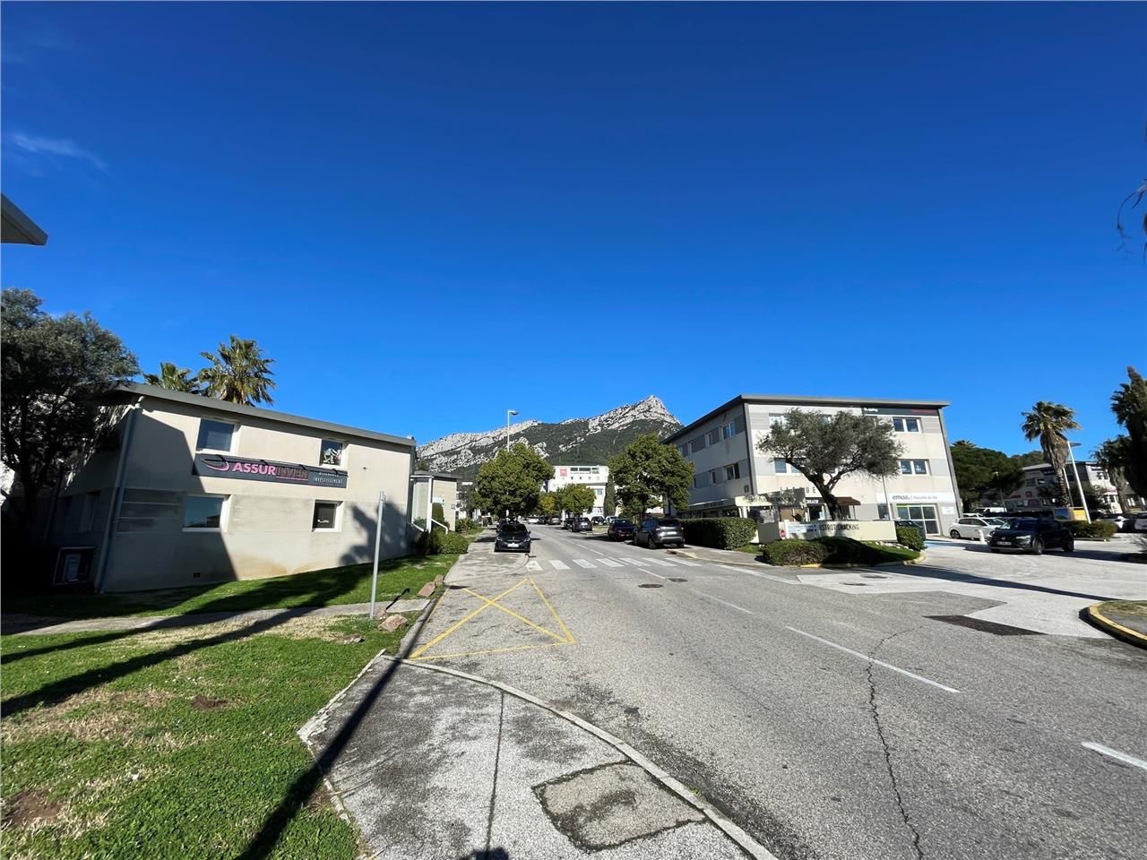 BUREAUX A LOUER - PARC TERTIAIRE VALGORA : Nous v