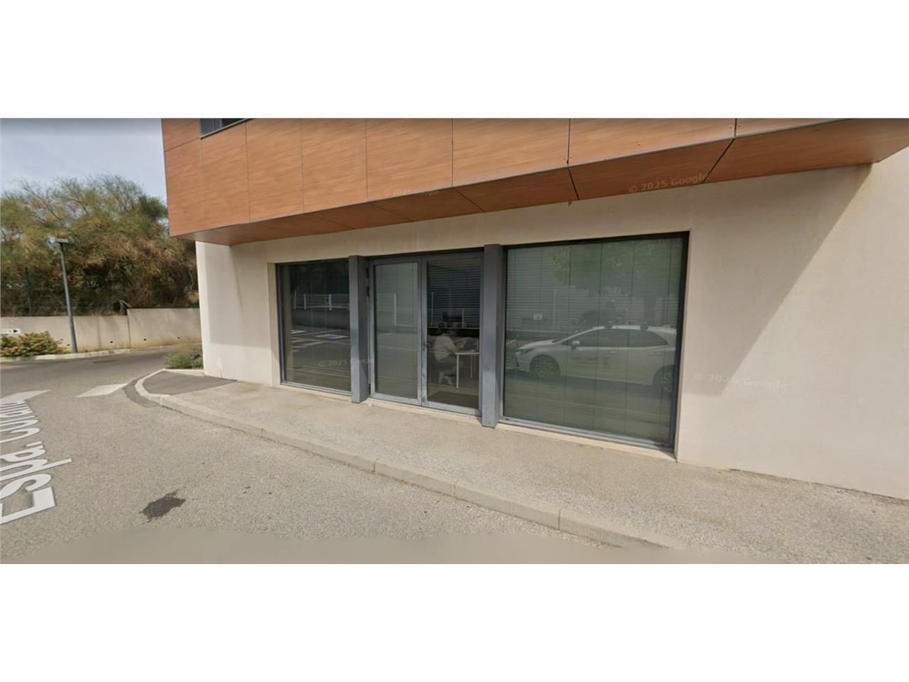 CBRE vous propose à la location 114 m² de bureaux