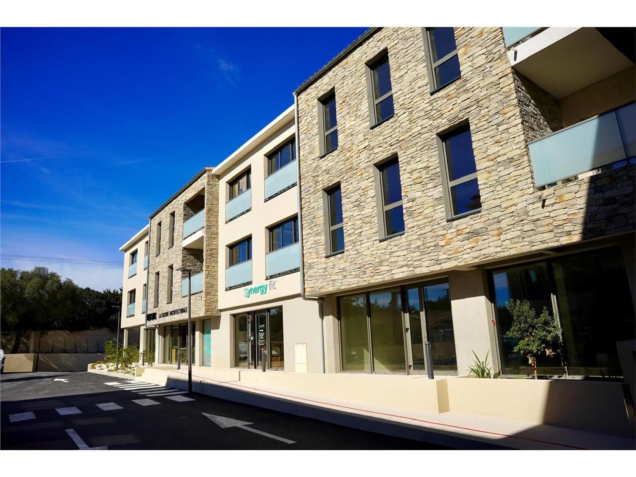 CBRE vous propose à la location un magnifique pla