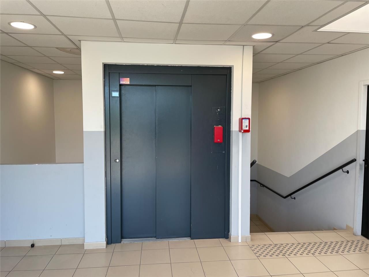 CBRE vous propose à la location un magnifique pla