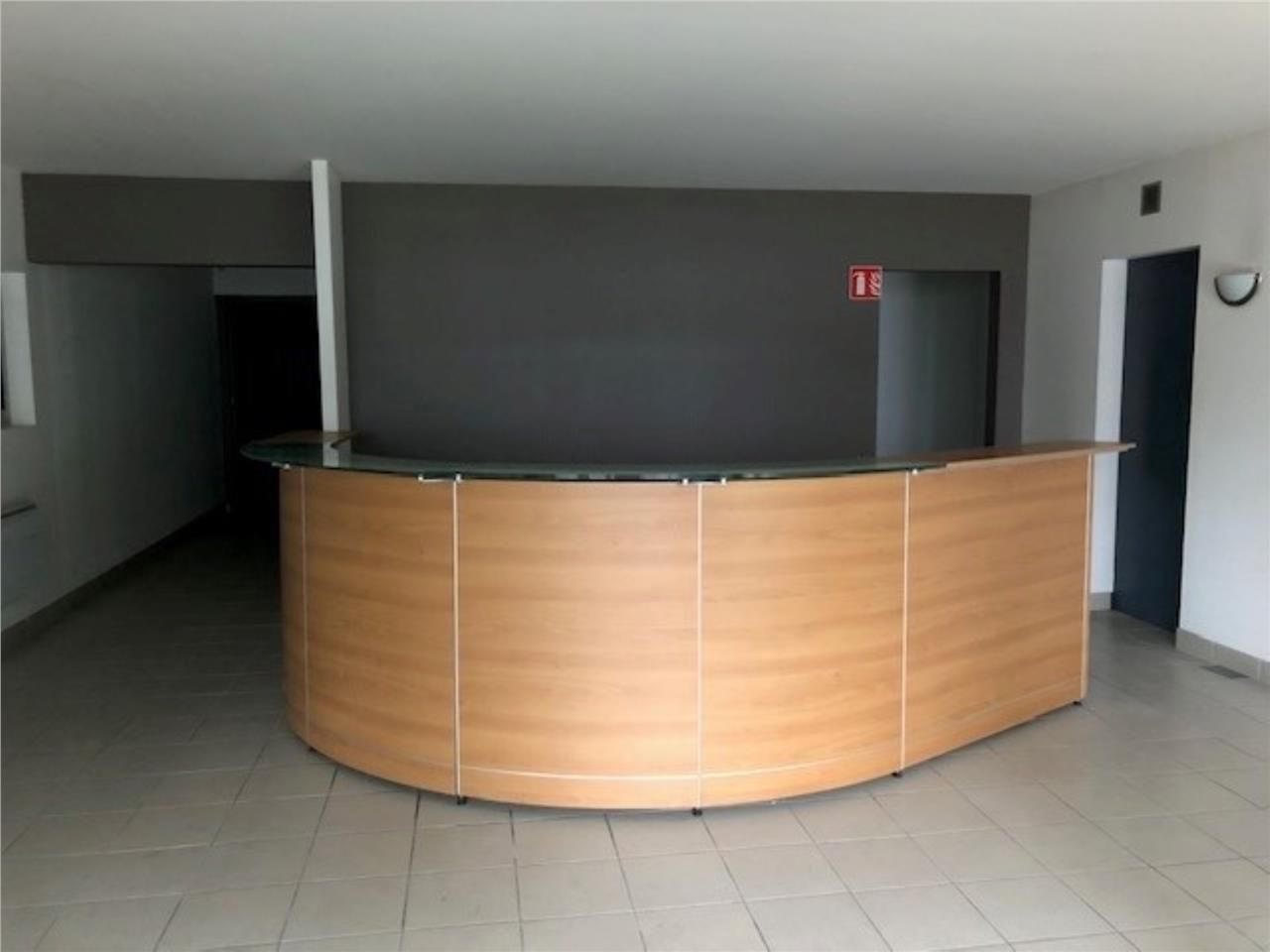 Au sein de la zone de Carquefou, ce bâtiment mixt