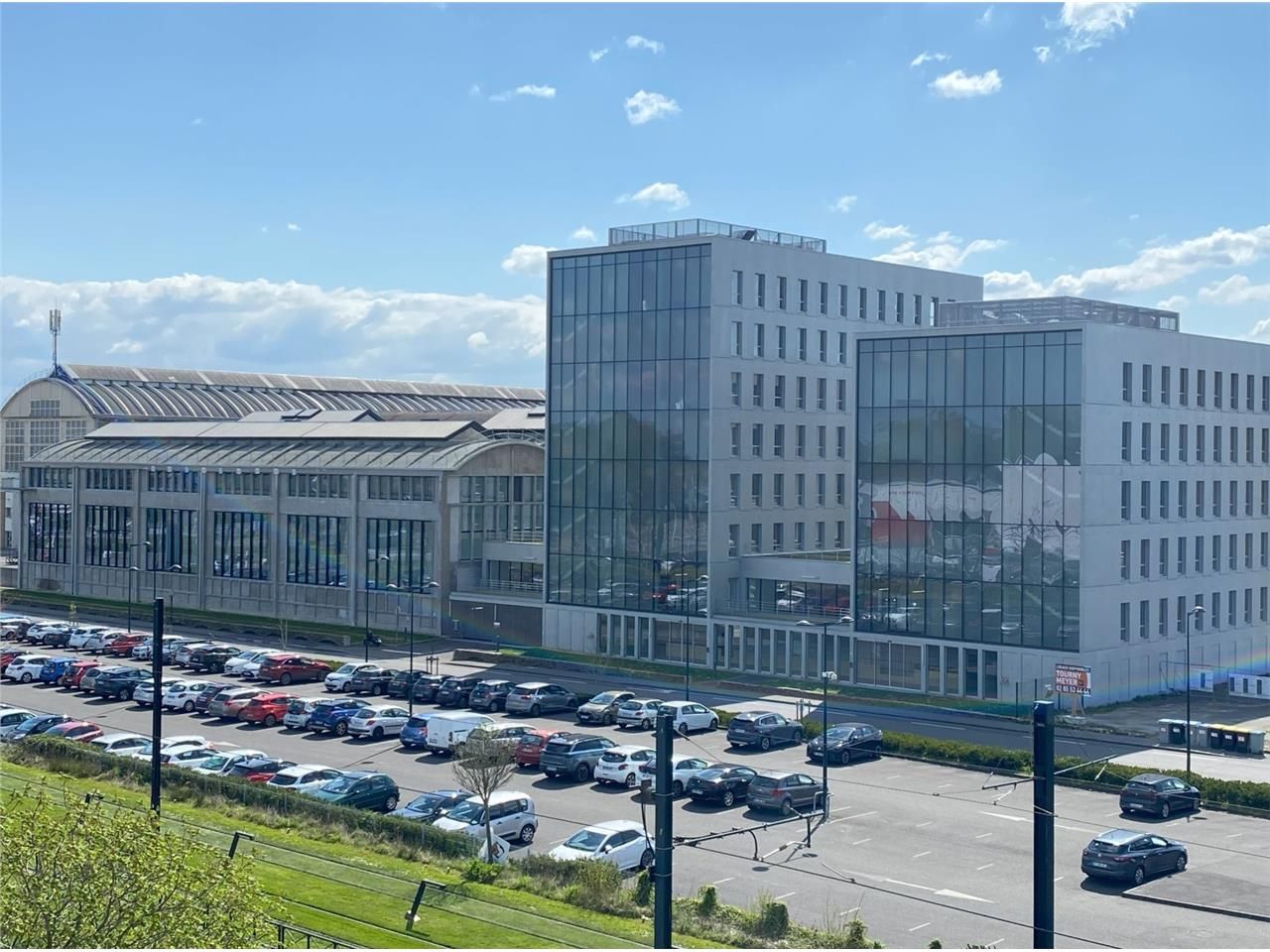 Haluchère, Batignolles,  à 15 minutes en Tram de 