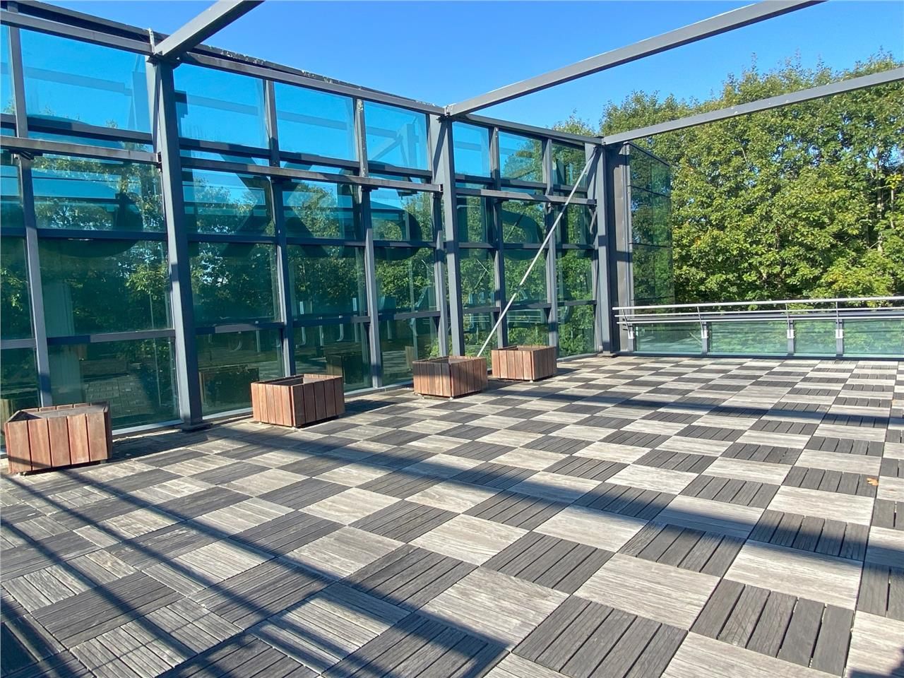 A proximité immédiate du périphérique Nantais (po