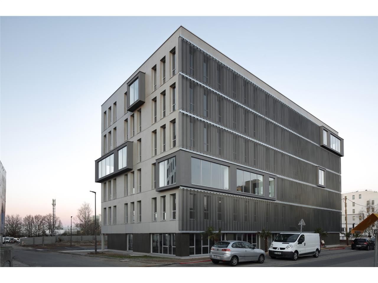 A LOUER - A VENDRE. A Saint-Herblain, à proximité