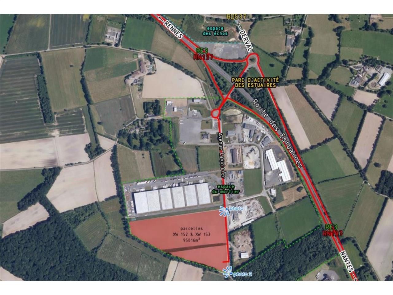 Idéalement situé entre Rennes et Nantes, le long 