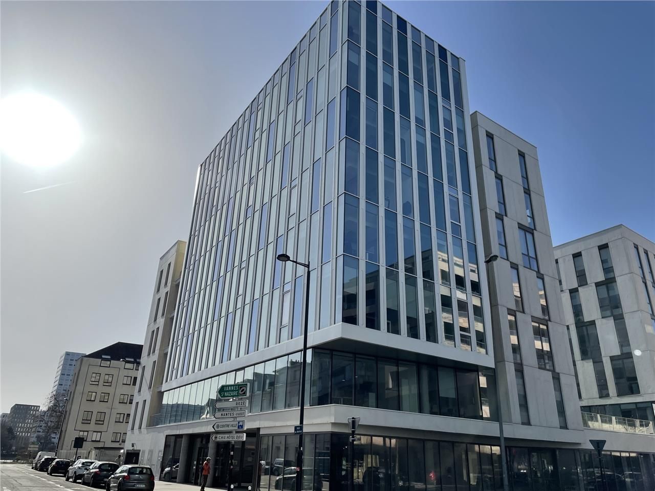 CBRE vous propose à la location un local commerci