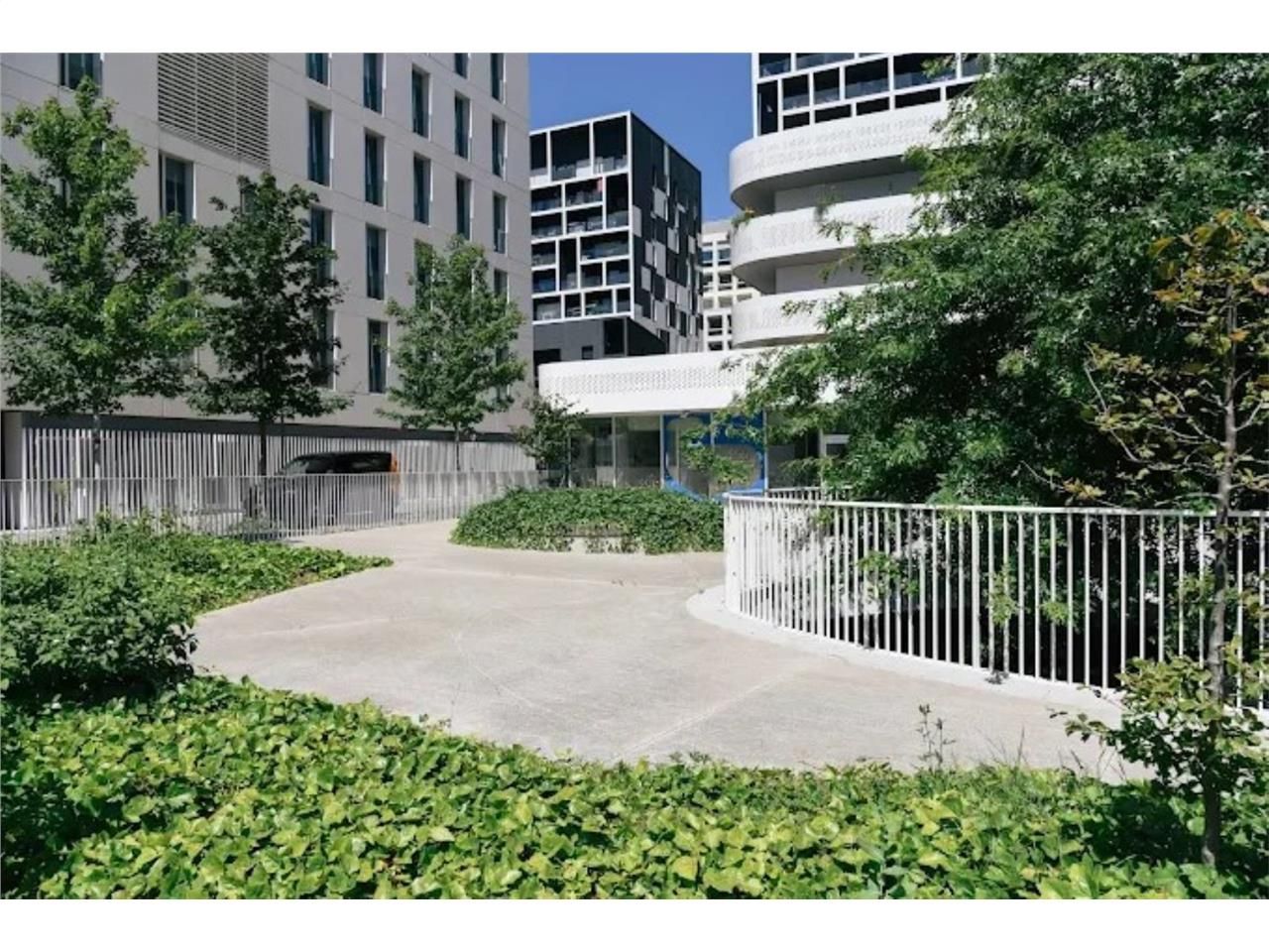 Quartier EURONANTES, au pied de la Gare SNCF sud,