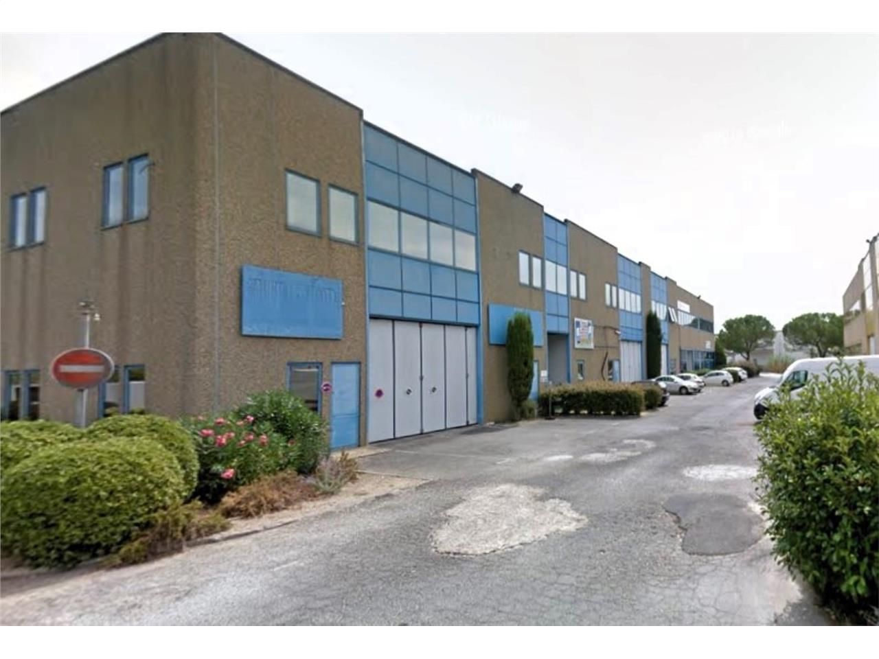 Grasse (06130) - CBRE vous propose à la location 