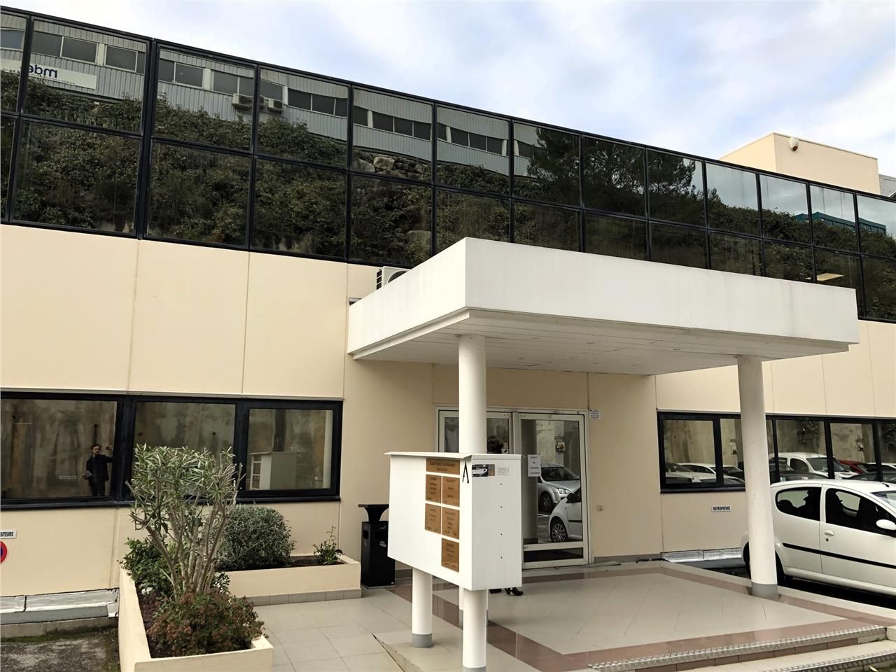 Situés à Vallauris (06220), au coeur de la zone c