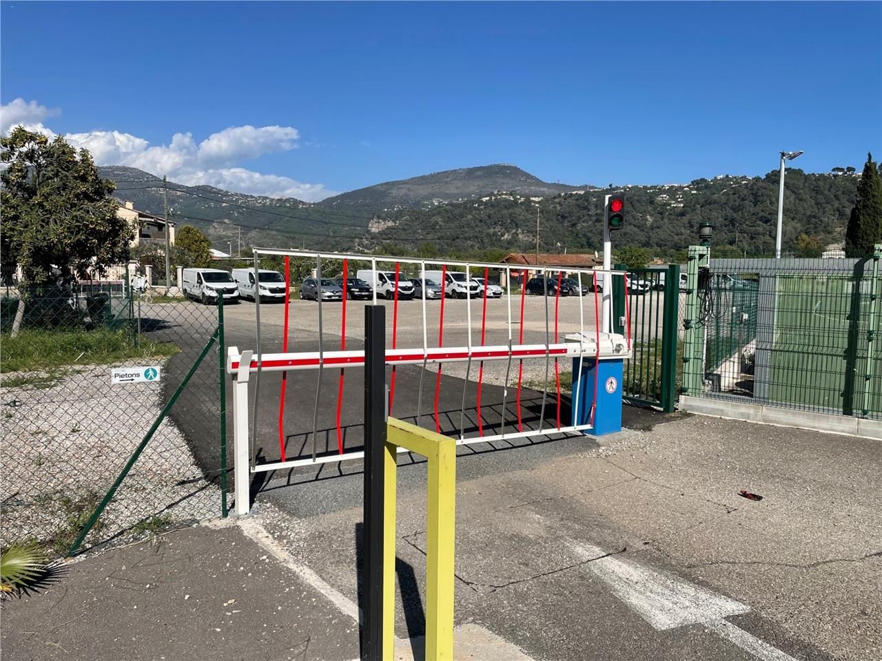 CBRE NICE vous propose à la location ce terrain d