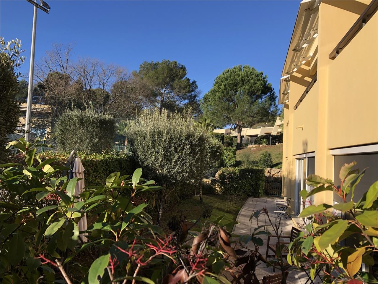 CBRE vous propose à la location ces bureaux d'env