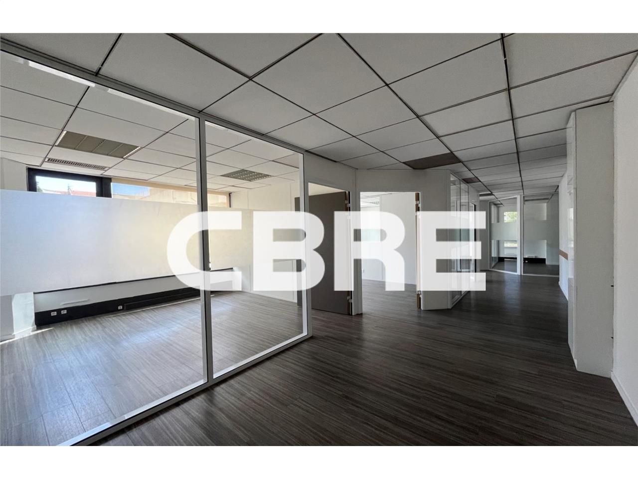 CBRE vous propose à la location ce plateau de bur
