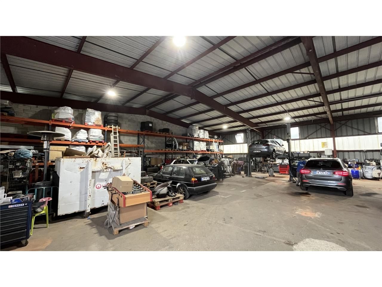 Antibes (06600) - ZI des 3 Moulins - CBRE vous pr