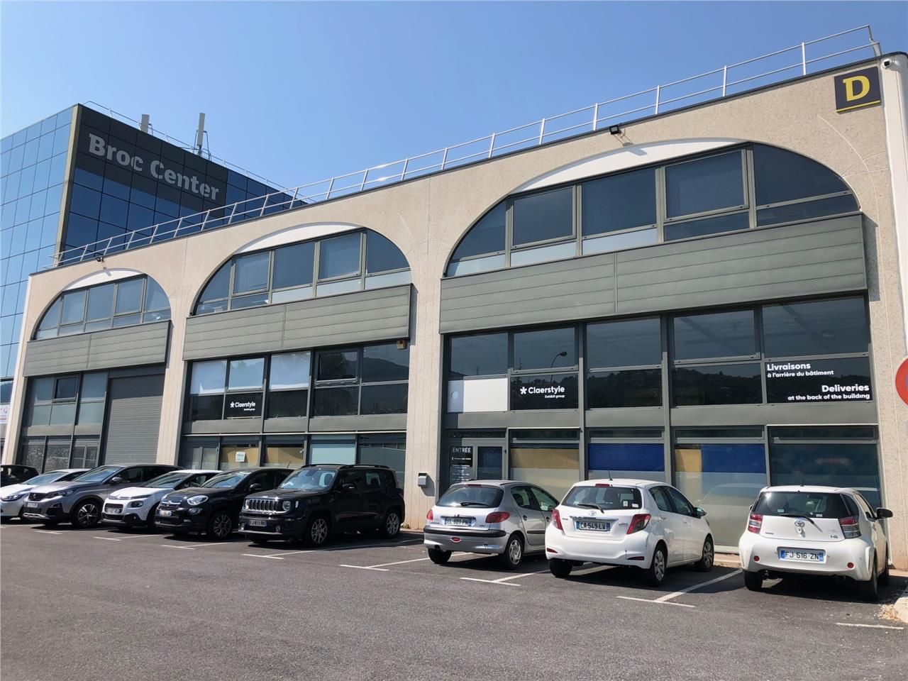 CARROS BROC CENTER (06510) - CBRE vous propose à 
