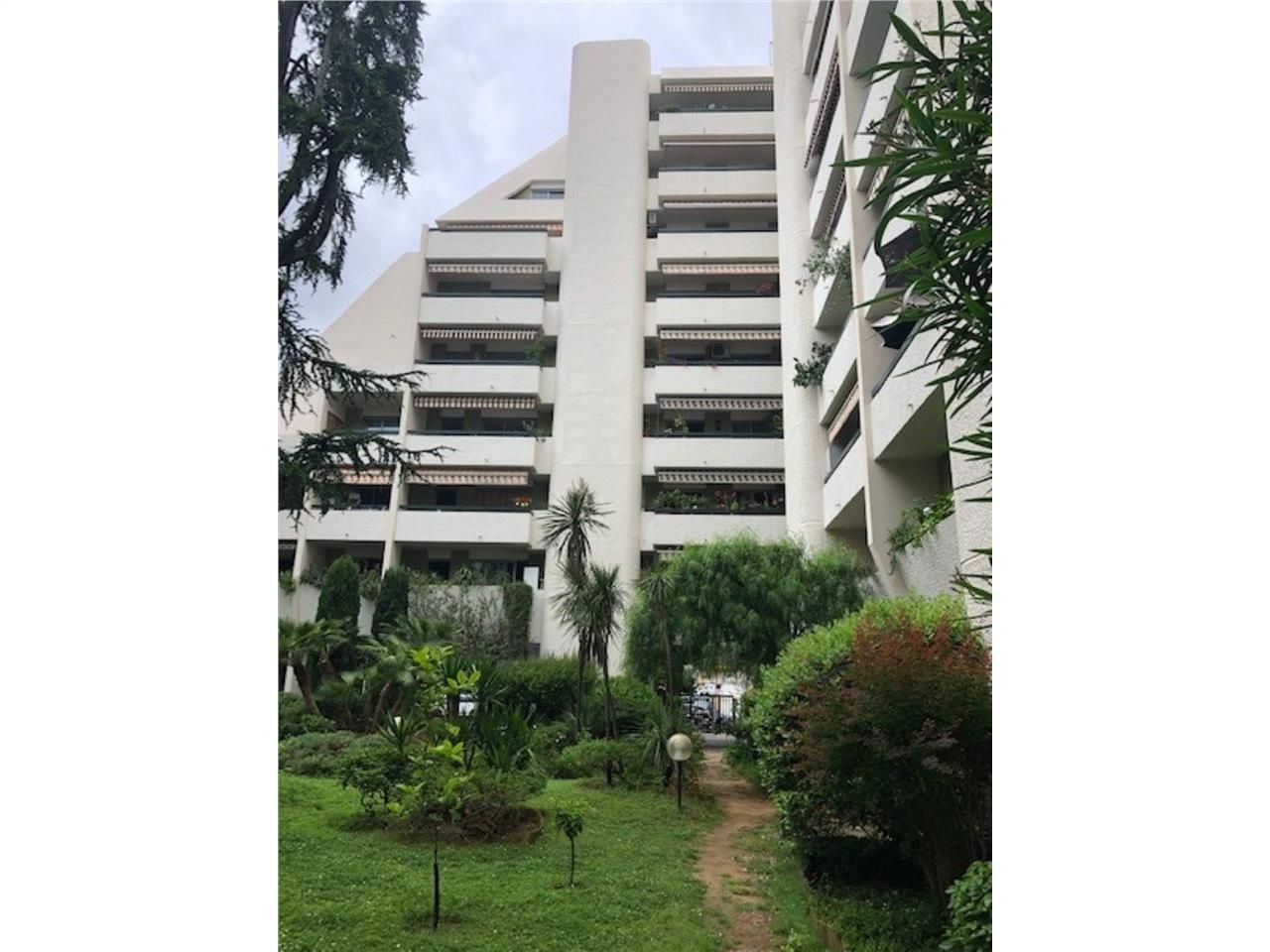 NICE CENTRE (06000) - CBRE vous propose une oppor