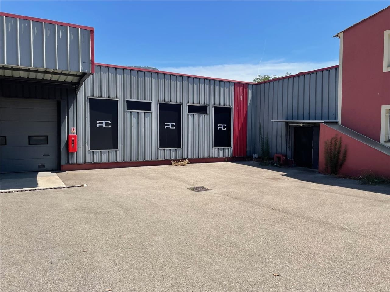 CARROS ZI LA GRAVE (06510) - CBRE vous propose à 