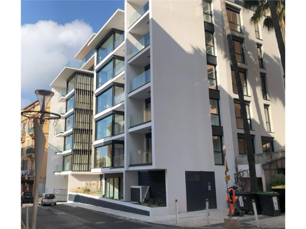 BEAUSOLEIL (06240) - CBRE vous propose à la locat