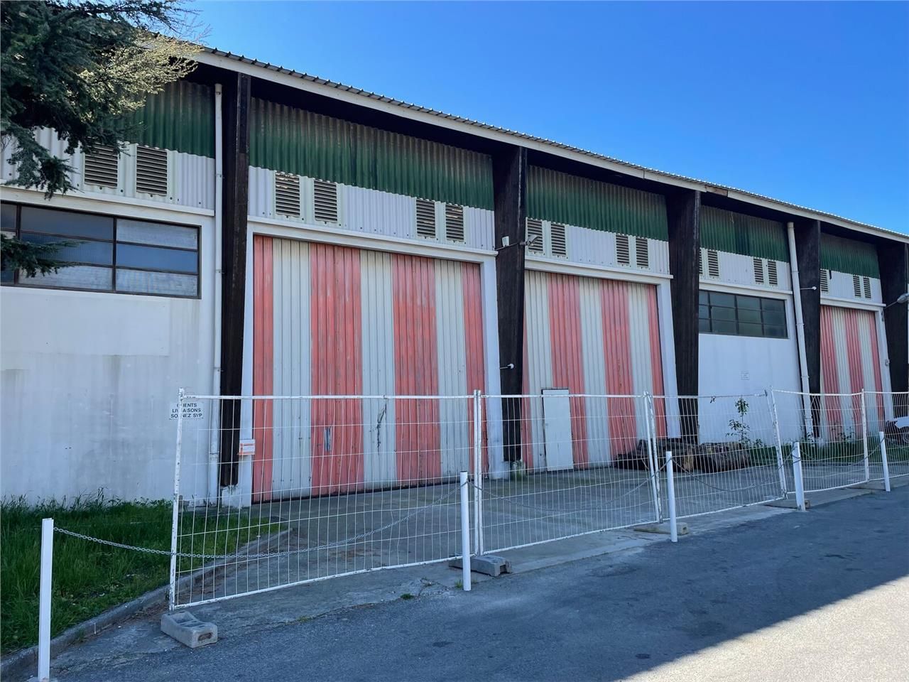 CANNES ZI LA FRAYERE (06150)  CBRE vous propose à