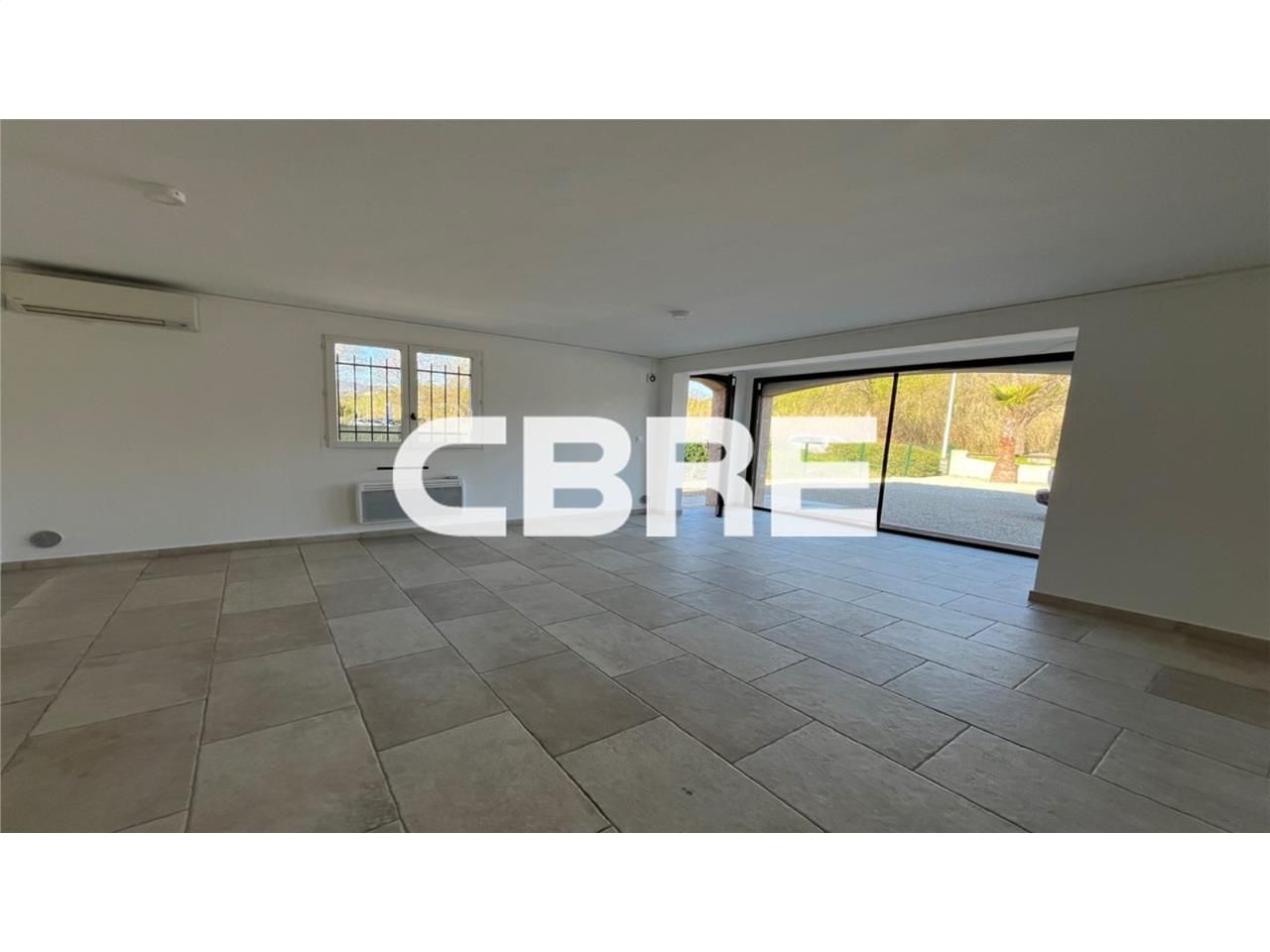 LA COLLE SUR LOUP 06480 - CBRE vous propose à la 