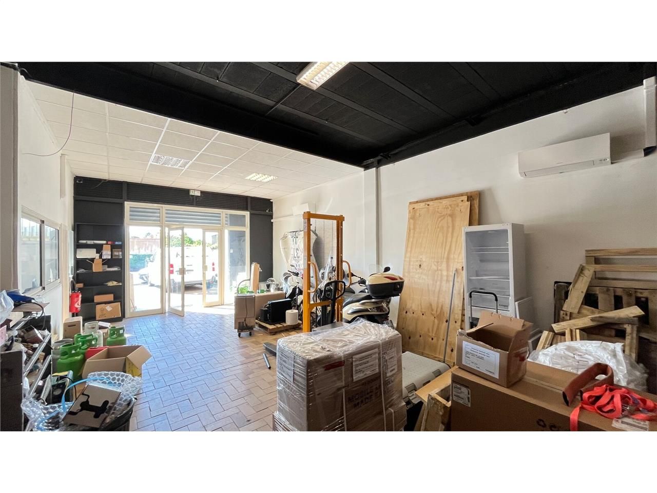 BIOT (06410) - CBRE vous propose  à la location d