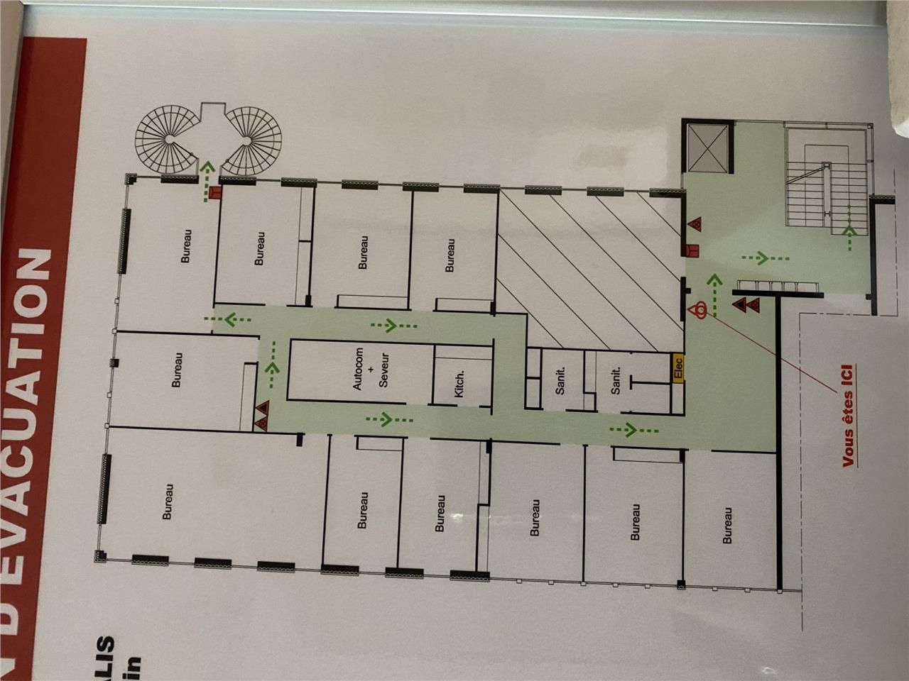 Location bureaux 273 m² non divisibles