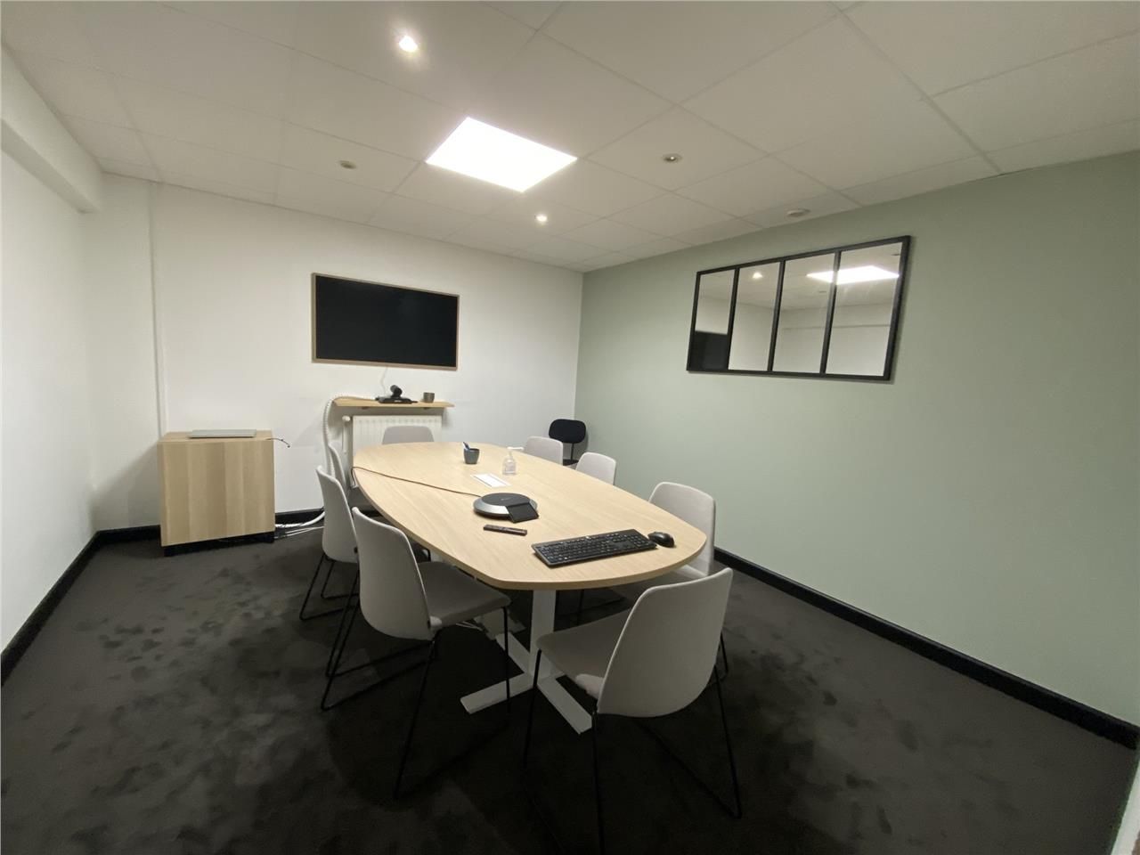 RENNES CENTRE VILLE, emplacement privilégié à 200