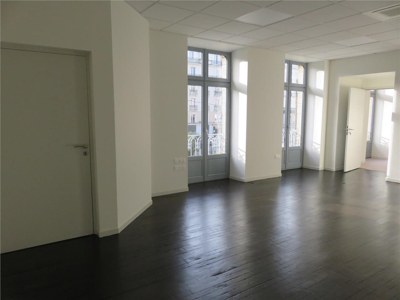 Très bien situé en coeur de ville de RENNES, à pr