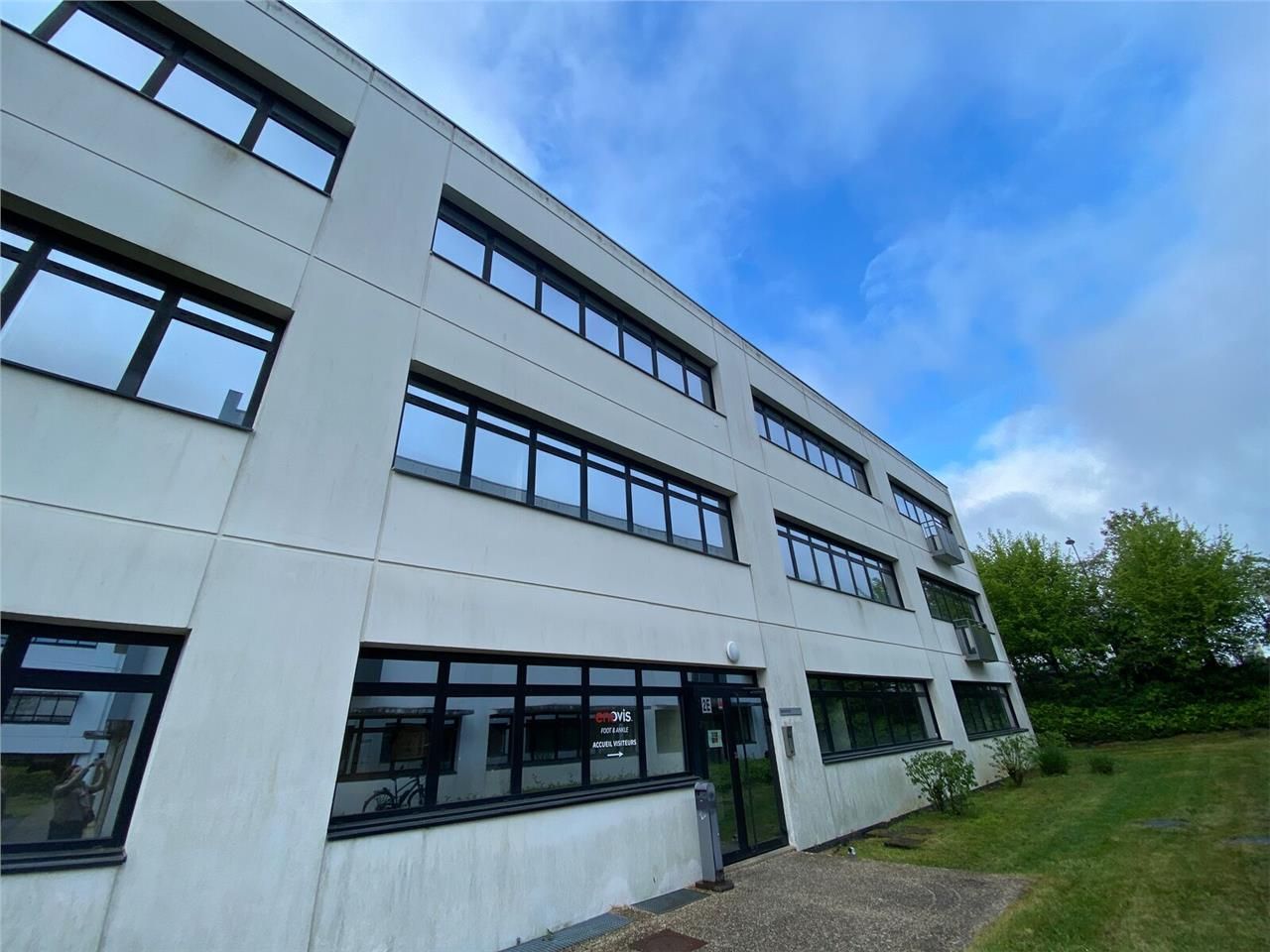 Adresse stratégique au coeur d'Atalante Champeaux